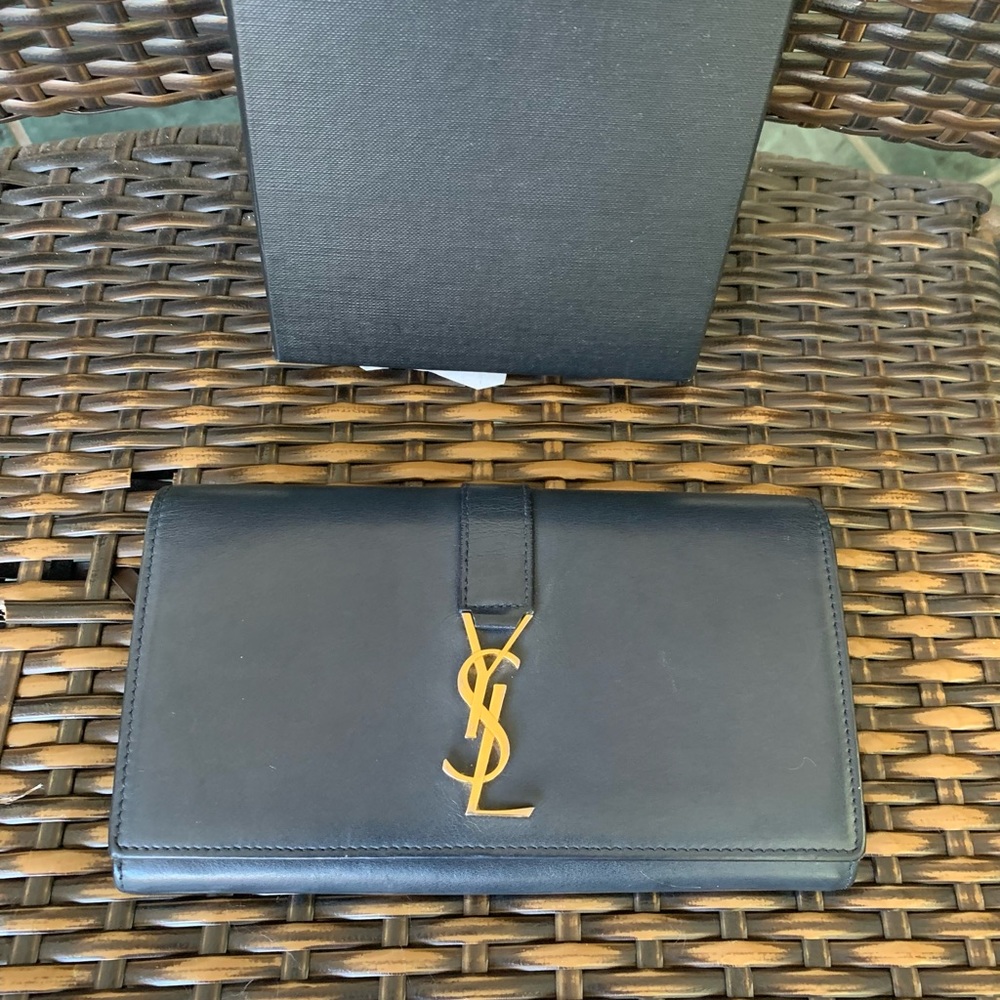 Authentic Saint Laurent wallet with chain